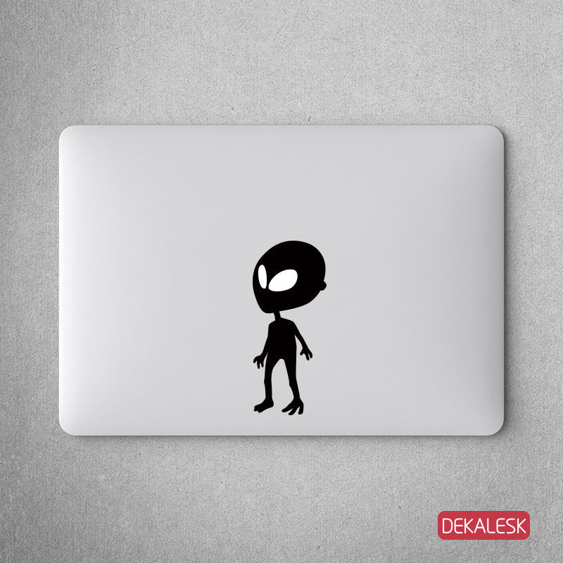 Staring Alien - MacBook Decal - DEKALESK