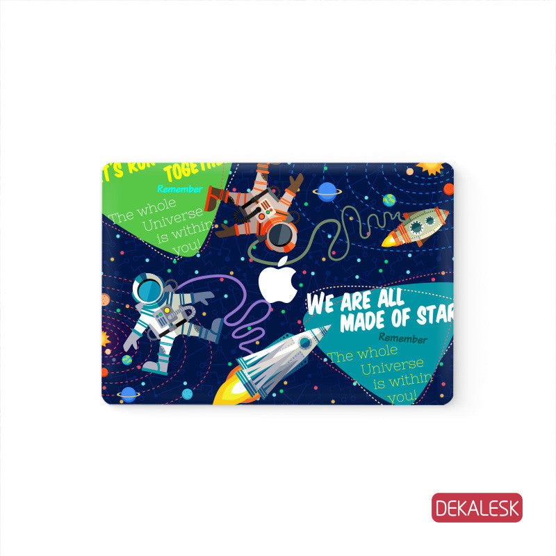 UniversMan - MacBook Decal Air Skin Laptop Sticker - DEKALESK