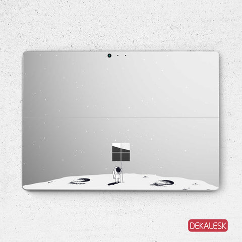 Flag on the Moon - Surface Pro 7 Skin Microsoft Surface Pro 6 Flag Full Transparent Decal Surface Pro 4 sticker Laptop back cover skin surface decal sticker - DEKALESK